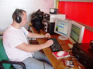 Images 20110901 field day cw fd iaru cw 2011 00052