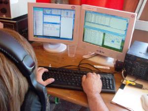 Images 20110901 field day cw fd iaru cw 2011 00087